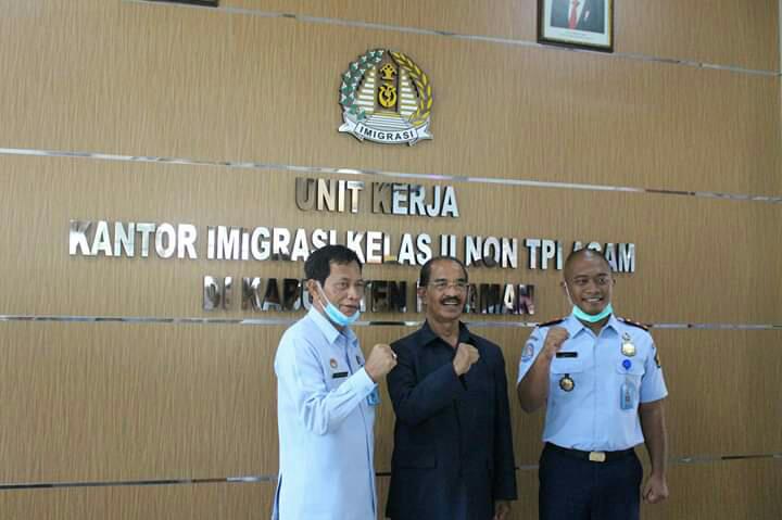 B5C14867-2756-41EB-ABA4-D454A7BE9053